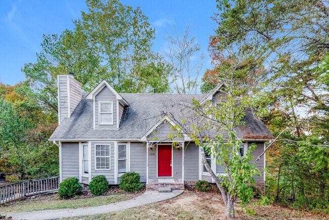 Building Photo - 1208 Americana Dr