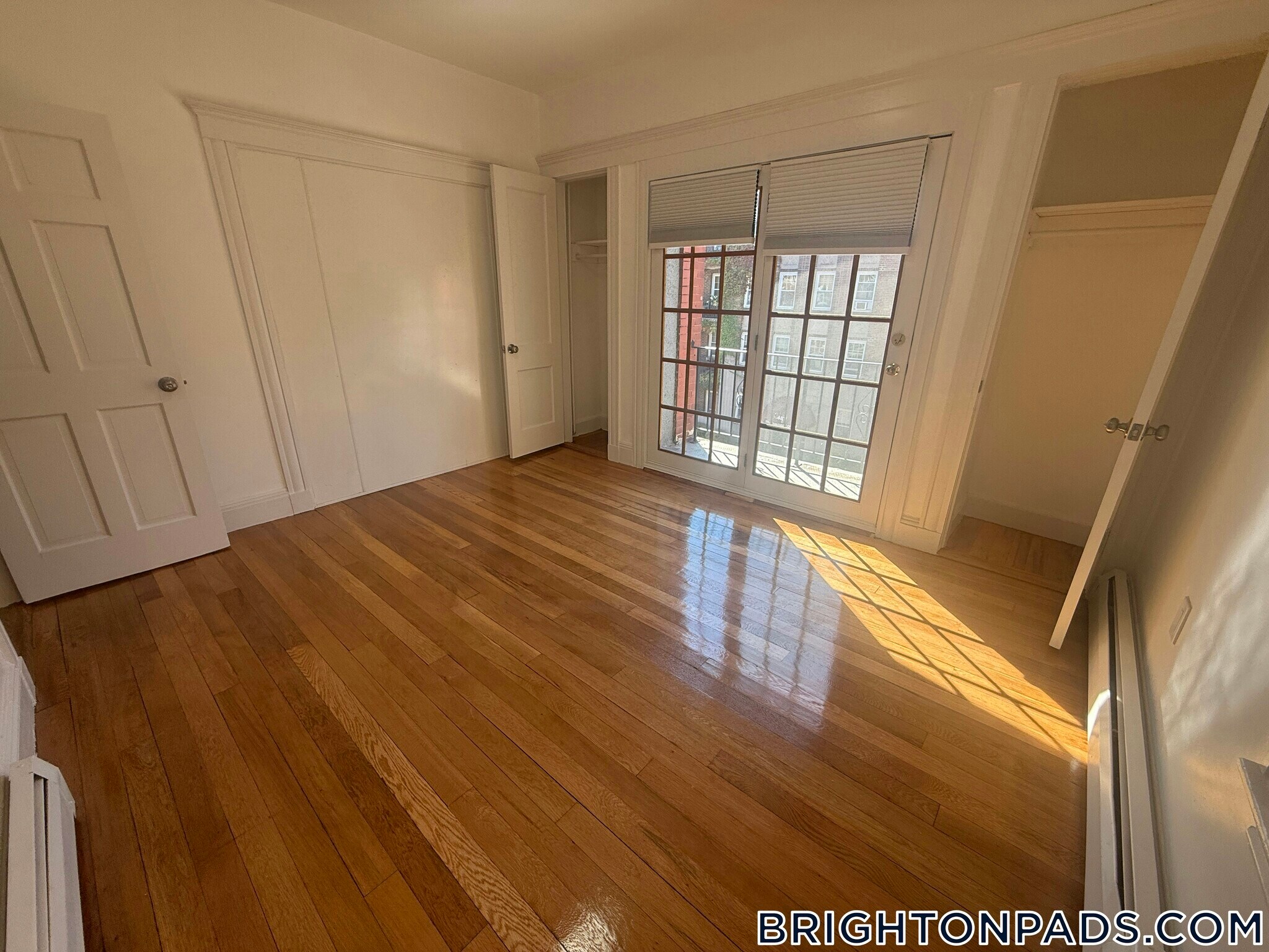 Building Photo - 47 Strathmore Rd