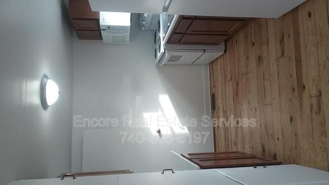 Building Photo - 128 S 21st St