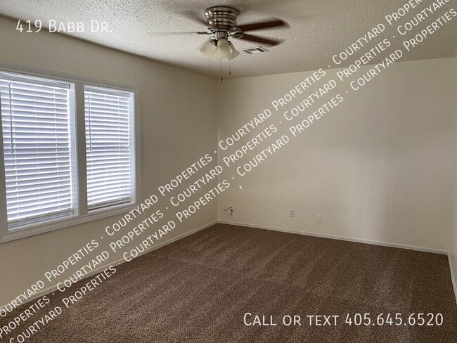 Building Photo - 419 Babb Dr