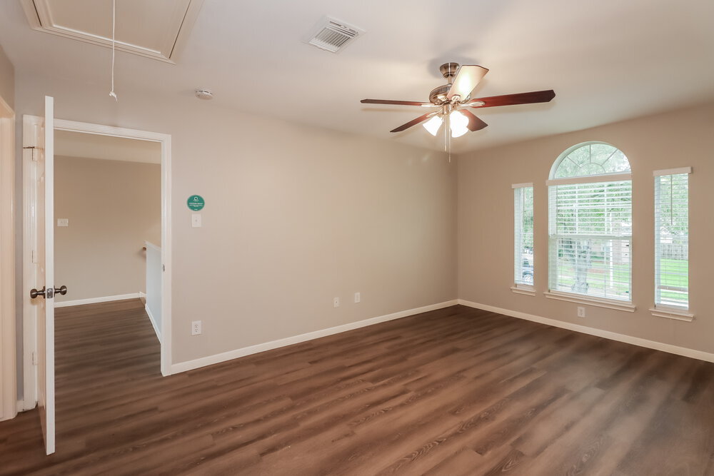 Building Photo - 2427 Ranch Hollow Ct