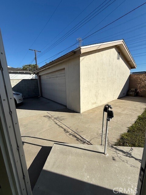 Building Photo - 1248 W Cassidy St