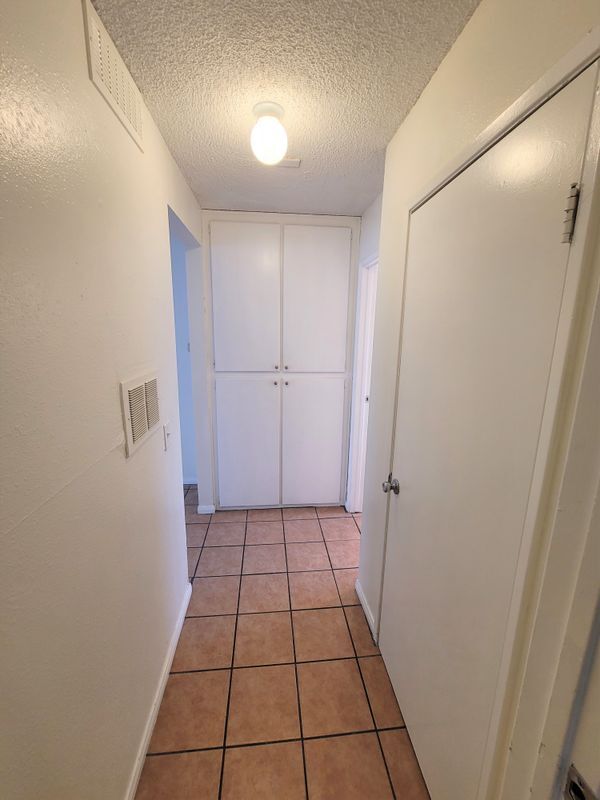 Building Photo - 4758 Imperial Ave