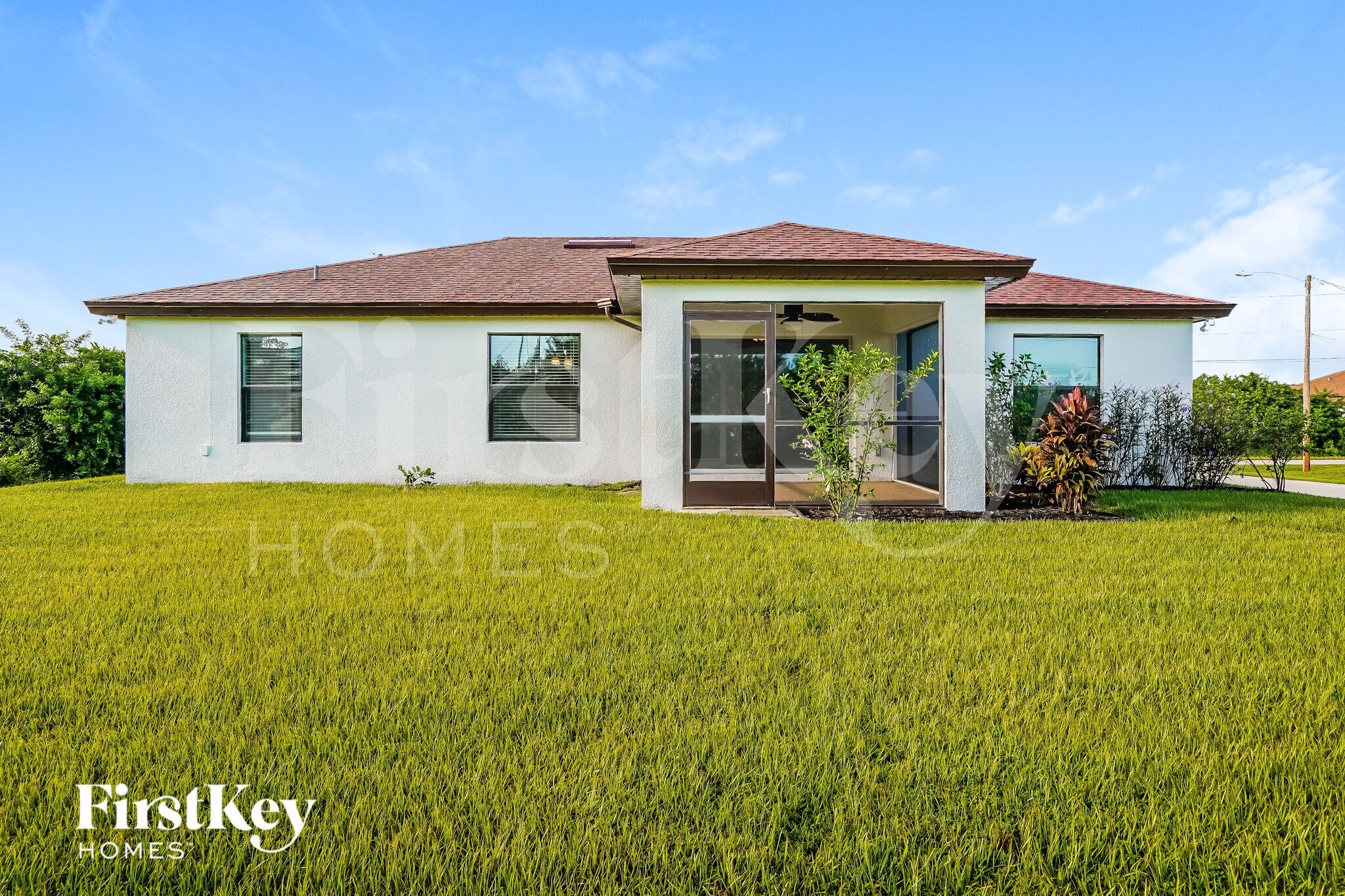 Building Photo - 2712 38th St SW