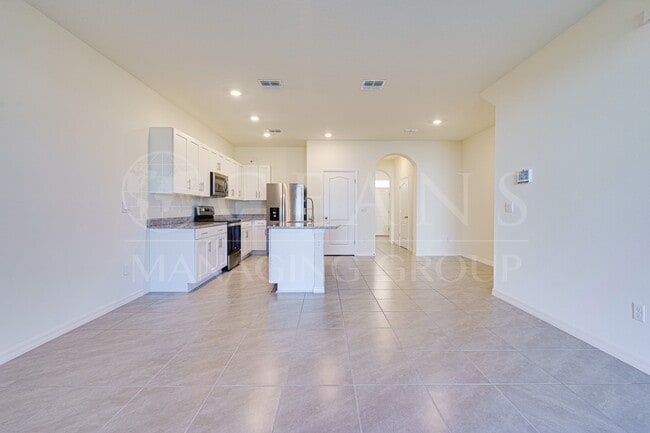 Building Photo - COMING SOON - 2023 Block Town-Home with Co...