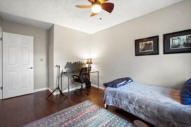 Building Photo - 4806 Turquoise Circle Colorado Springs, CO...