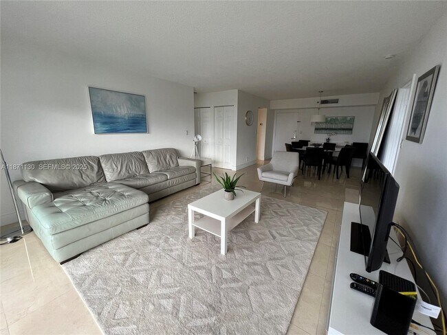 Building Photo - 3300 NE 192 St