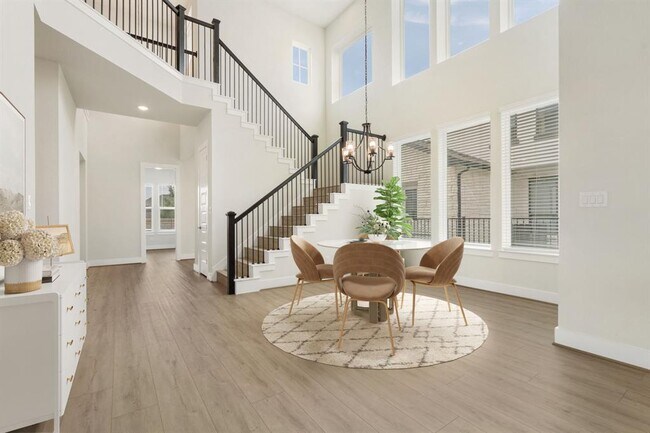 Building Photo - 504 Tomichi Trl