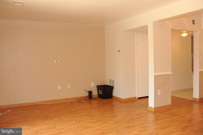 Building Photo - 6612 Forbush Ct