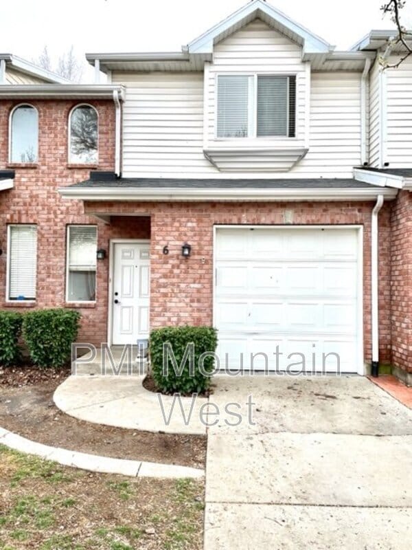 Building Photo - 55 Peregrine Ln