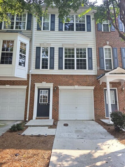 Building Photo - 2179 Dillard Crossing