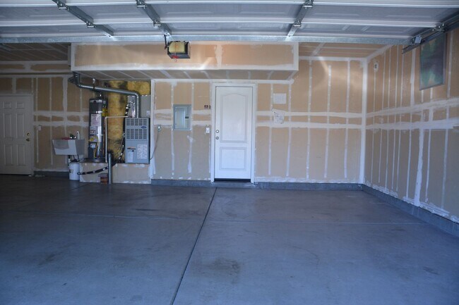 Building Photo - Antioch Dallas Ranch/Lone Tree area 4 bedroom, 3 bath home for rent