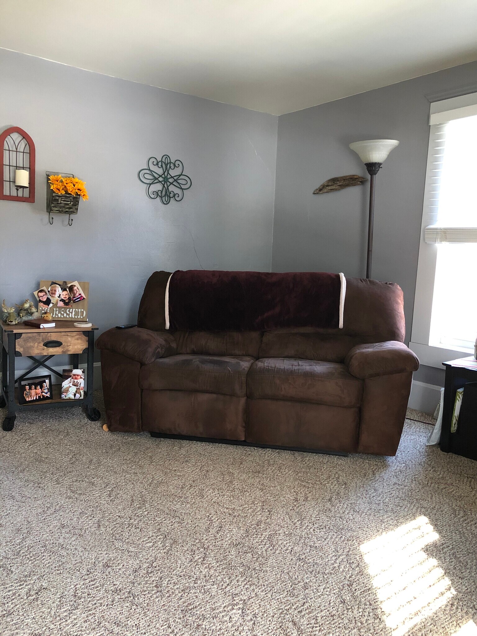 Front room - 17286 Hope Rd