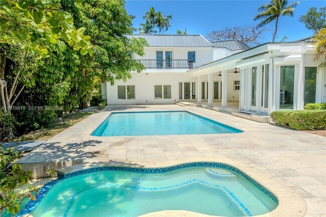 Building Photo - 6540 SW 135th Terrace