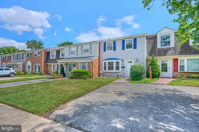 Building Photo - 209 Bridge Dr