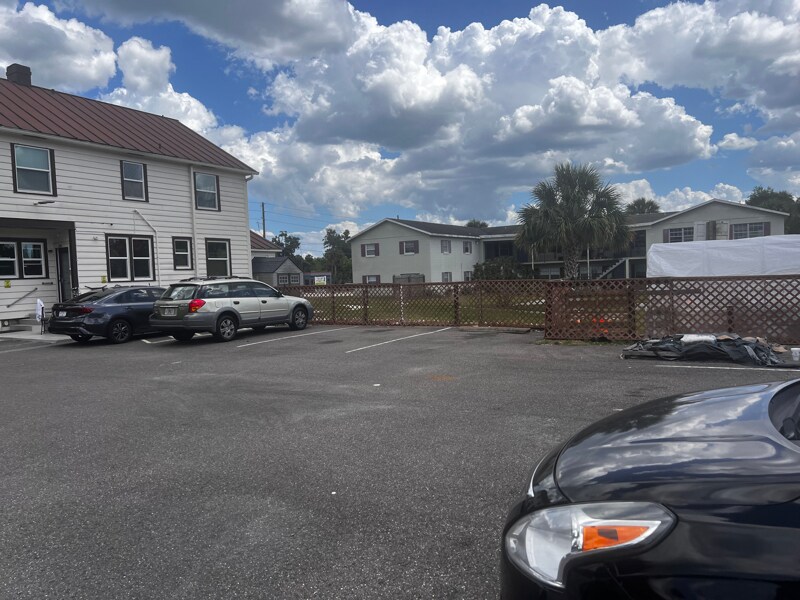 Building Photo - 300 S Spring Garden Ave