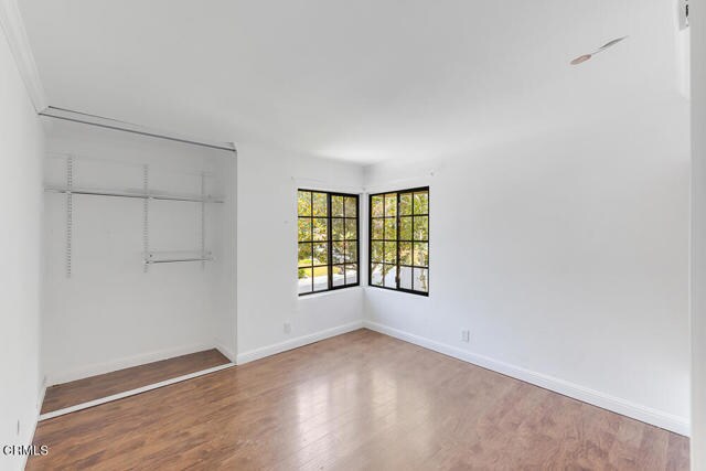 Building Photo - 4035 Cliffrose Ave
