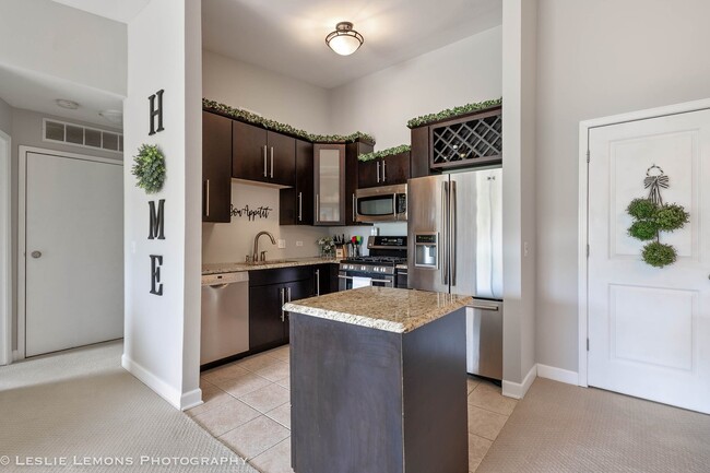 Building Photo - 1316 McDowell Rd