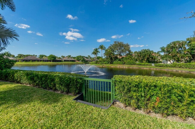 Building Photo - 2291 Las Casitas Dr