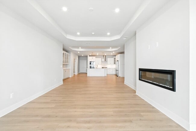 Building Photo - 218 Switchgrass Wy