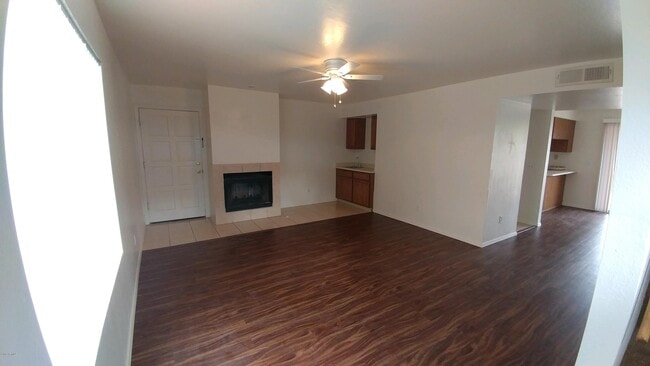 Building Photo - 16706 E Almont Dr