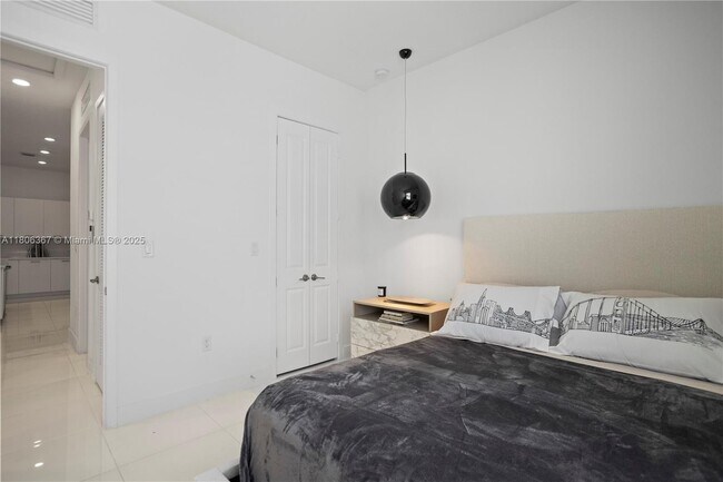 Building Photo - 4407 SW 175th Ave