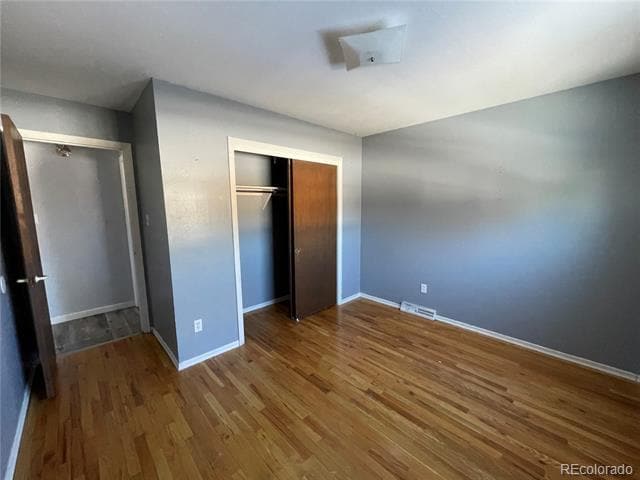 Building Photo - 2833 S Depew St