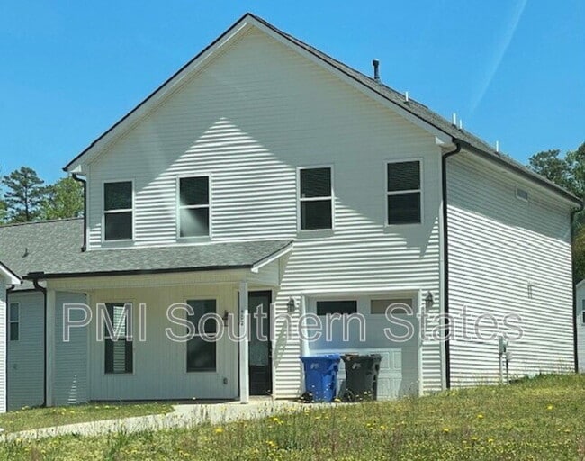 Building Photo - 402 Albus Dr