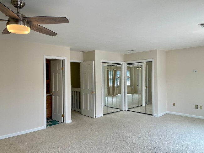 Building Photo - 3 Bed 2.5 Bath Chesapeake Bay Townhome!
