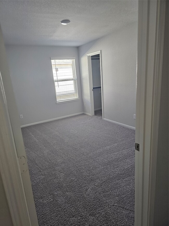 Building Photo - 5207 Shallowhurst Ln