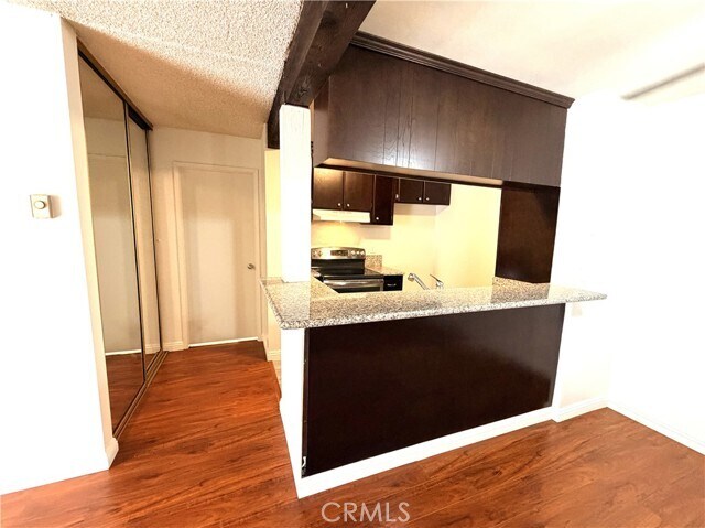 Building Photo - 550 W Regent St