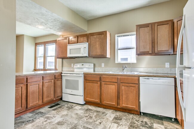 Building Photo - 4156 Cuming St