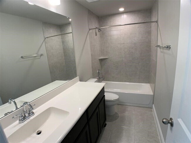 Building Photo - 2715 Altissimo Ct