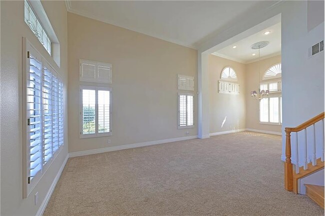 Building Photo - 32109 Camino Nunez