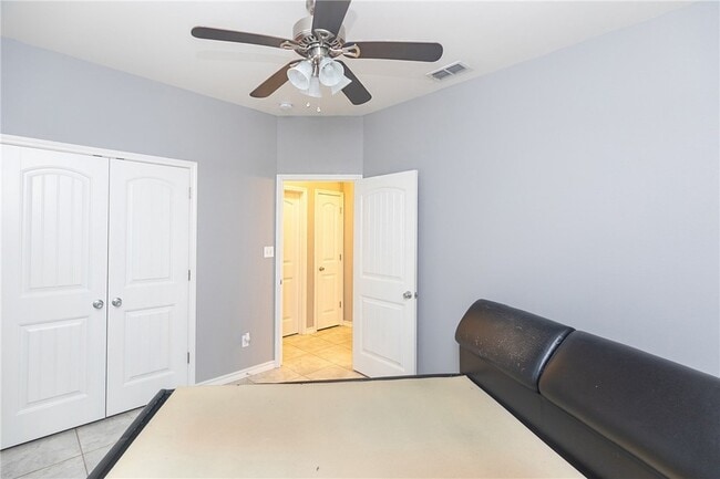 Building Photo - 7601 Granite Dr