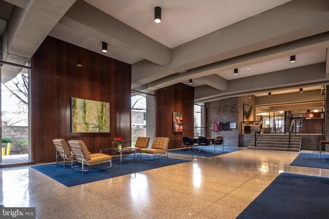 Building Photo - 429 N St SW