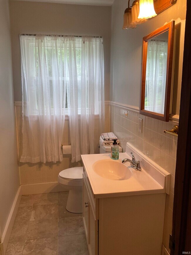 Building Photo - 2507 Hobson Rd