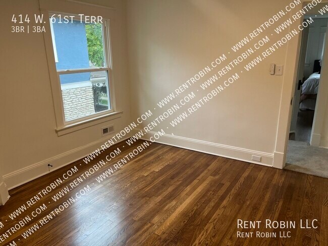 Building Photo - 414 W 61st Terrace