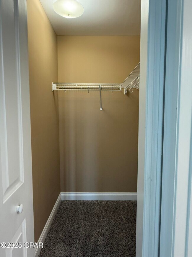 Building Photo - 6422 US-98