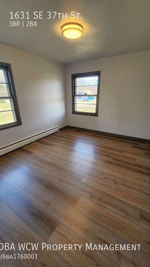 Building Photo - 1631 SE 37th St