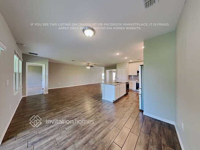 Building Photo - 2409 Prague Ln