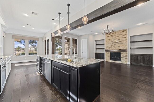 Building Photo - 10811 Gates Randal Ct