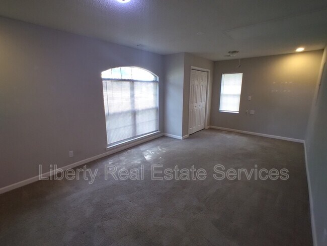 Building Photo - 101 Wayfair Ln