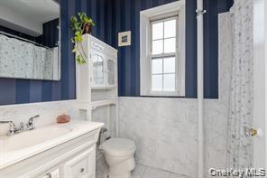 Building Photo - 87 N Broadway