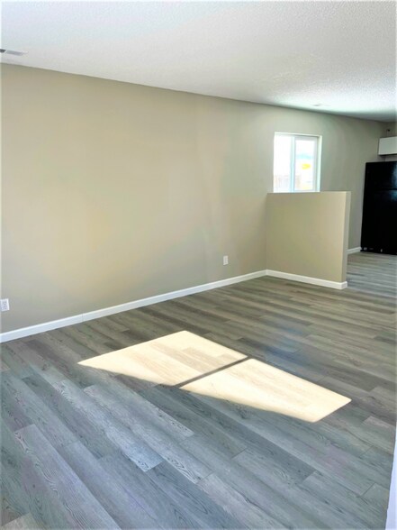 Building Photo - 6651 Provincial Dr