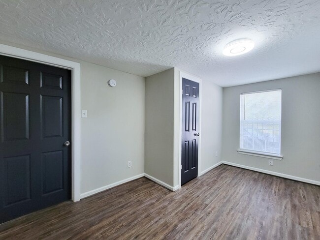 Building Photo - 3416 Europa St