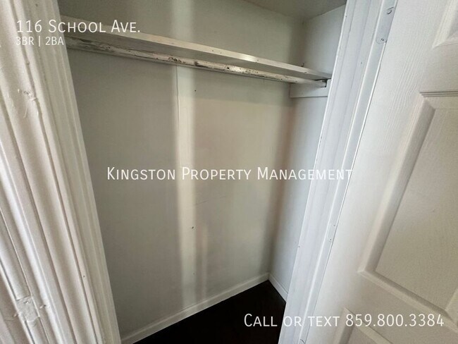 Building Photo - 116 School Ave
