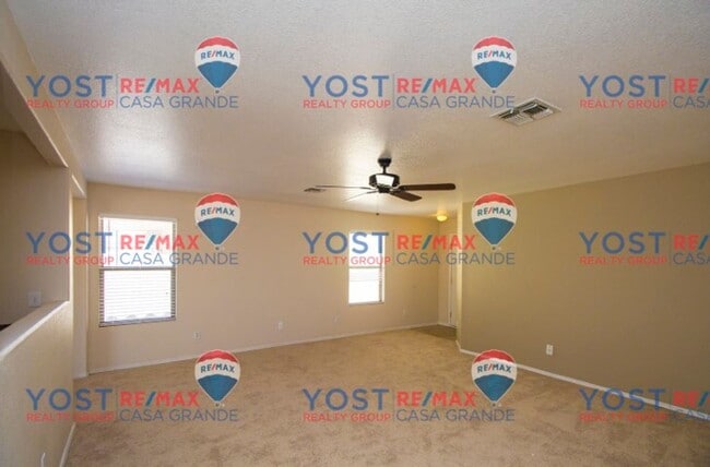 Building Photo - Charming home in SK Ranch!