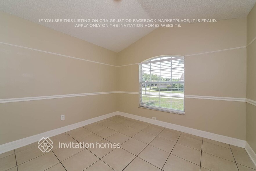 Building Photo - 2900 Cool Breeze Cir