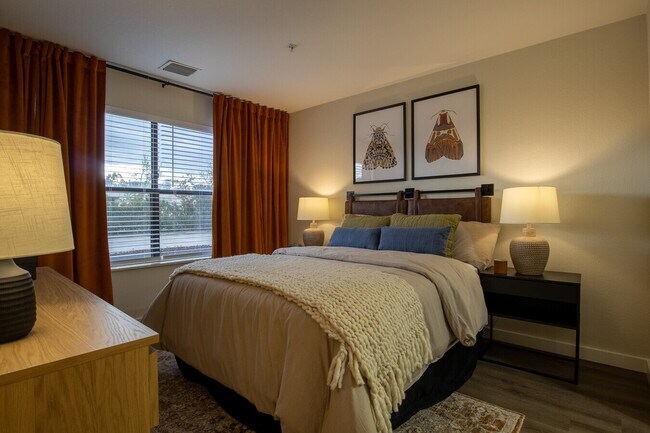Building Photo - Modern Comfort, Major Savings